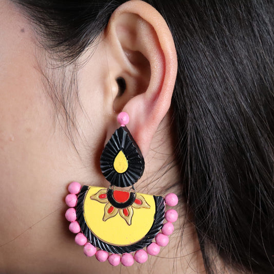 Divine Diya Terracotta Earring