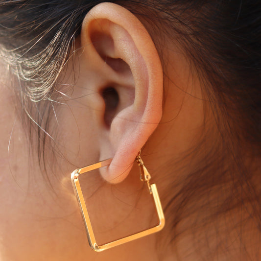 Golden Square Edge Hoops