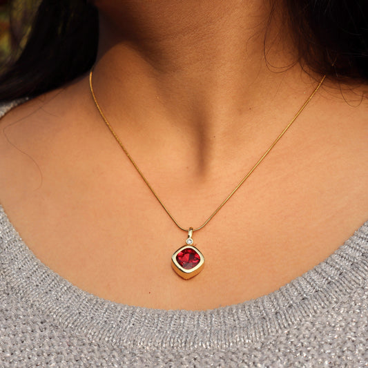 Crimson Majesty Pendant | 22k Gold Plated